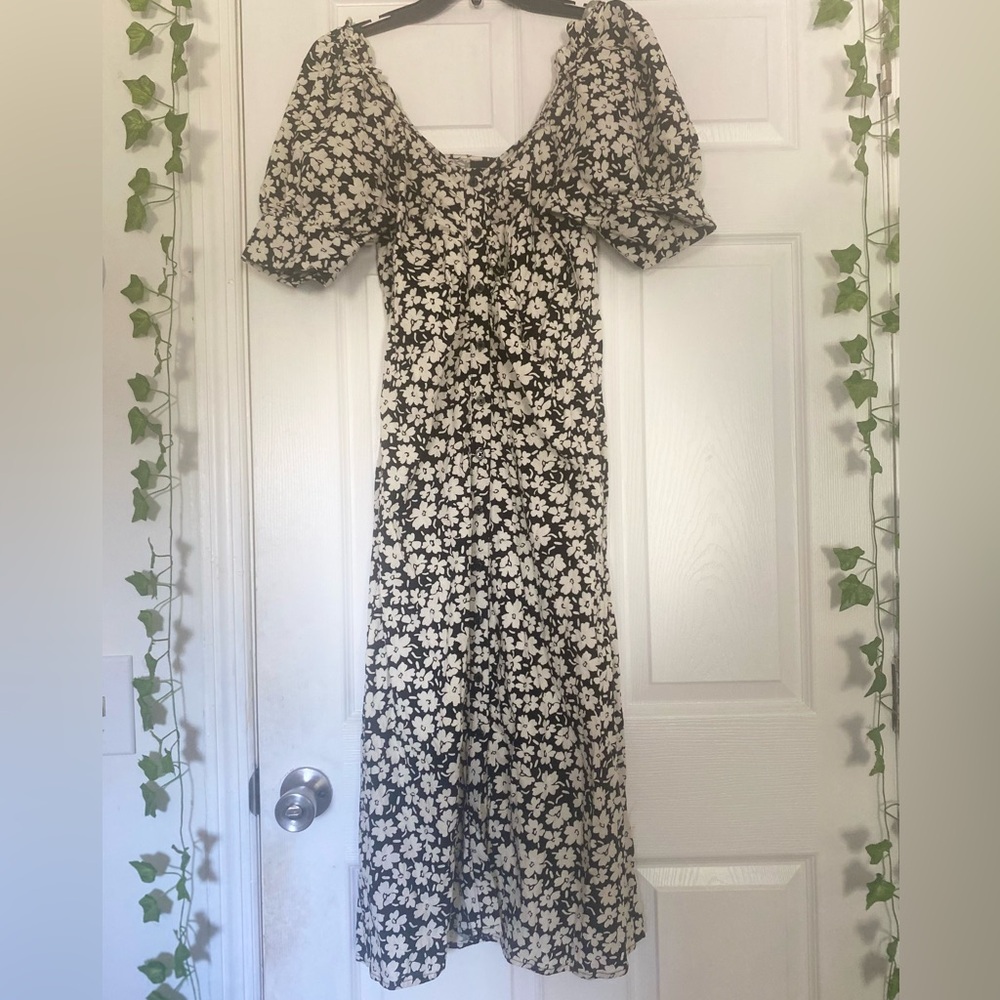Button-Down Floral Maxi Dress w/ Puff Sleeves